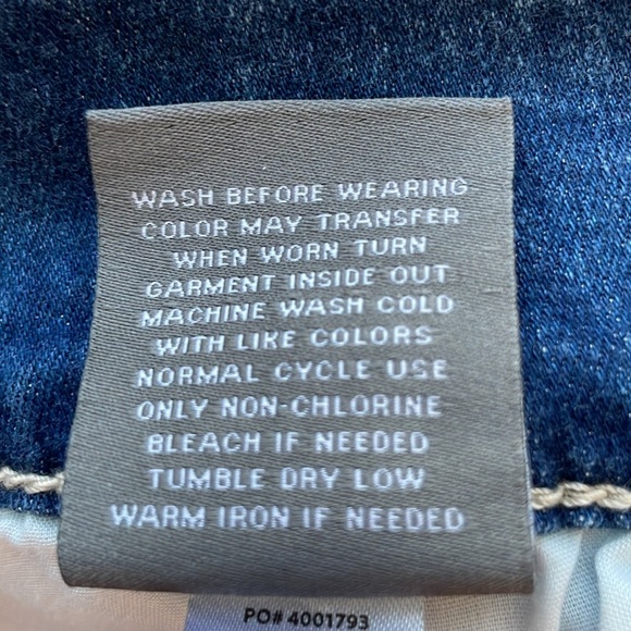 Torrid 3.5 Inch Jegging Super Soft High Rise Jean Shorts. Plus Size 28. NWT. - Picture 15 of 16